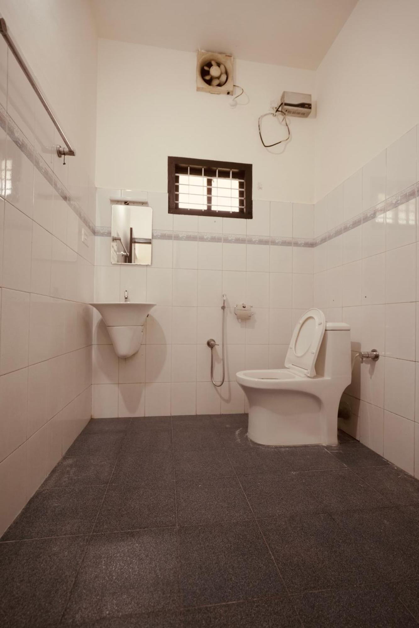 Daffodils Inn Alappuzha Kültér fotó