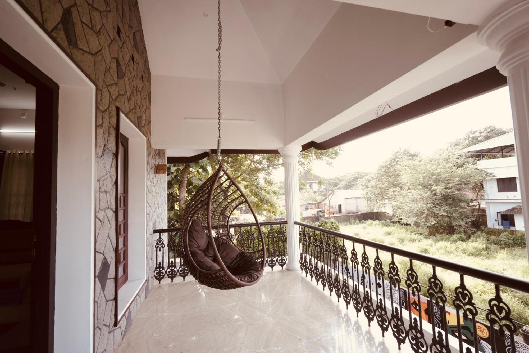 Daffodils Inn Alappuzha Kültér fotó
